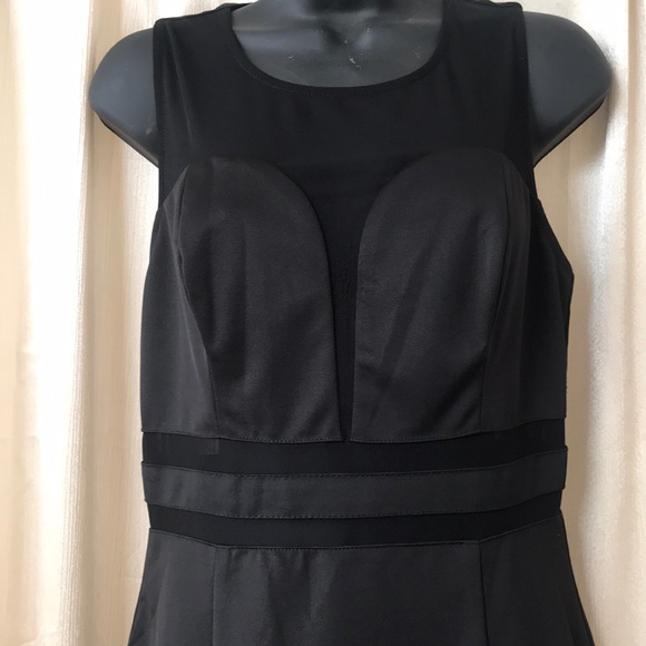 Black Dress - Picture 2 of 4